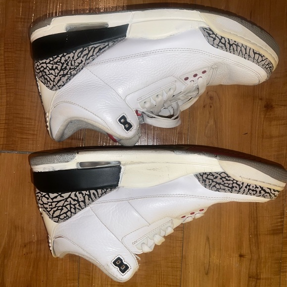 Air Jordan Retro 3s - Picture 5 of 5